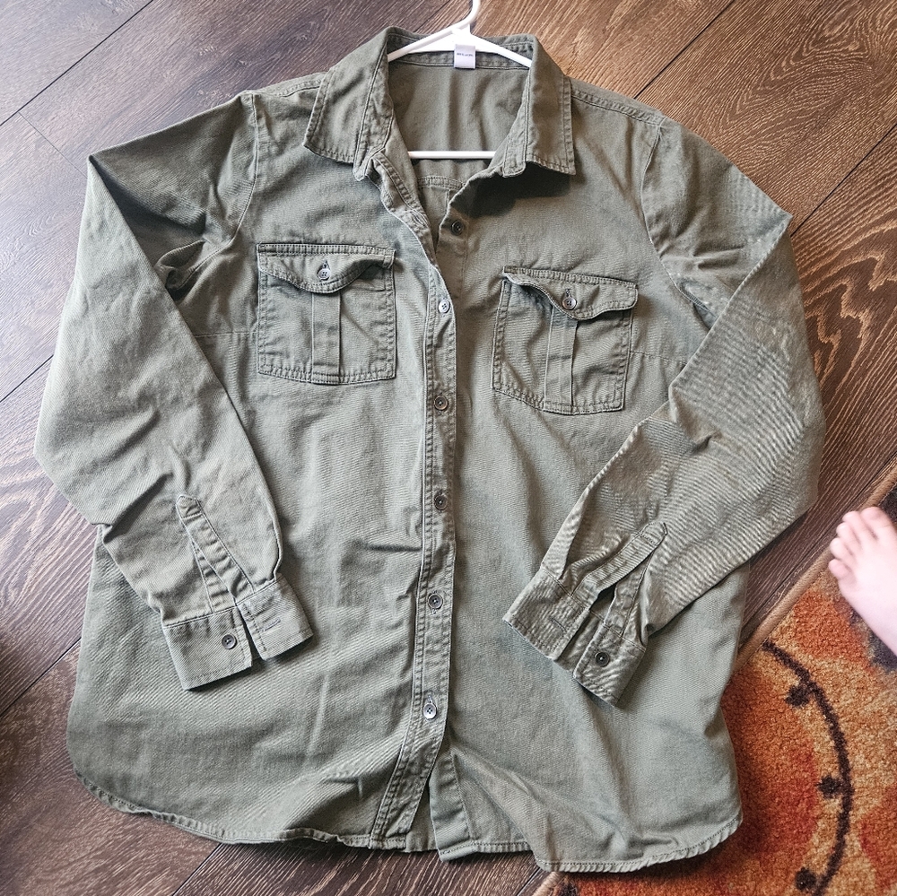 Old Navy shirt